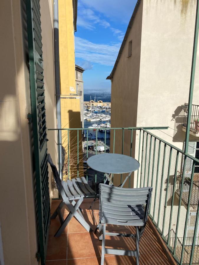 בסטיה Appartement Climatise,Idealement Situe 100M Du Vieux Port. מראה חיצוני תמונה